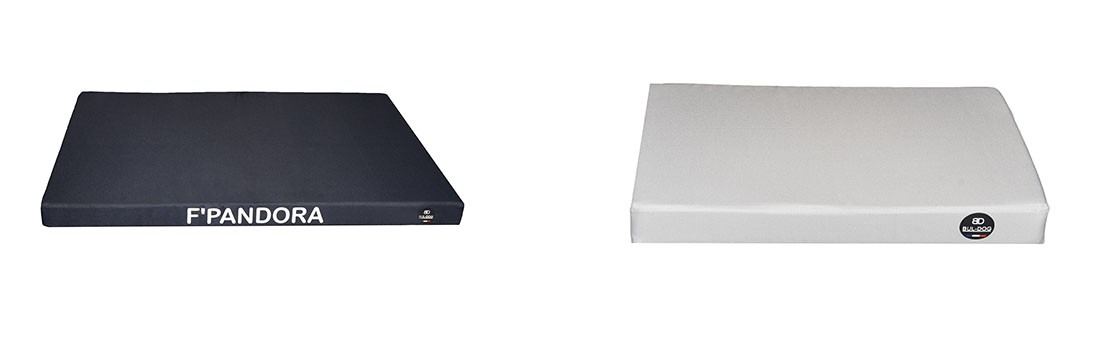 coussin pour chien sur mesure avec flocage